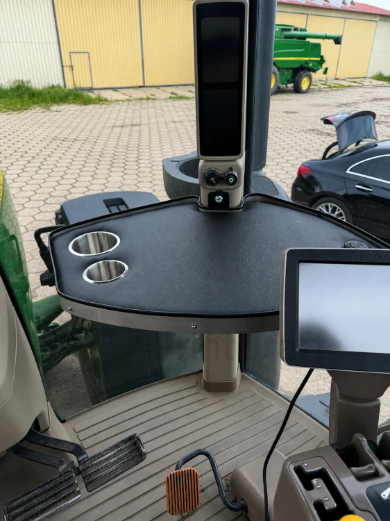 AgriShelf John Deere 7R (2011-2019) 3