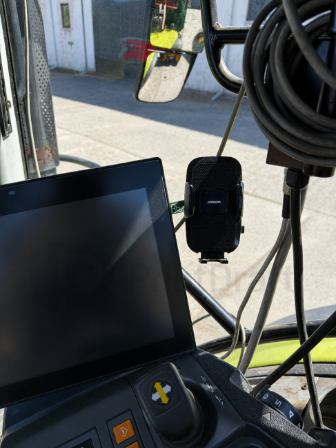 Claas Cebis phone mount 3