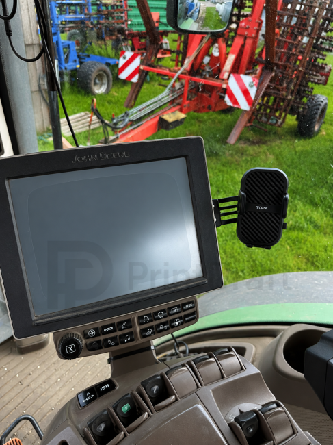 Command Center 4600/G5 Phone Mount