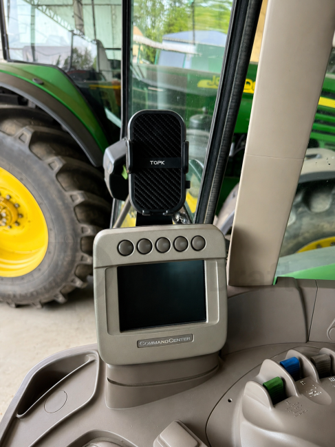 John Deere 6/7 Premium Phone Mount