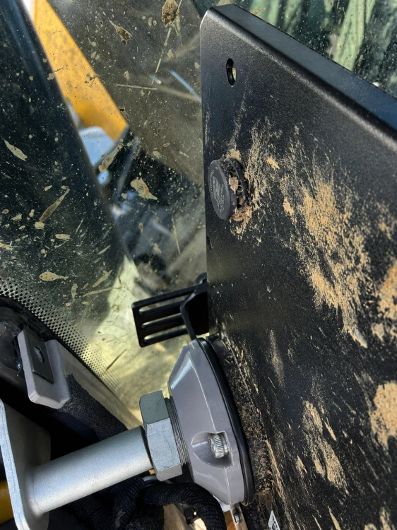 volvo excavator phone mount 3