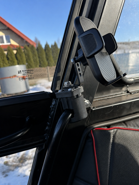 Universal Bracket Mount 2