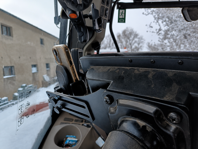 AFS Pro 700 / IntelliView IV Phone Mount Case IH NewHolland 2