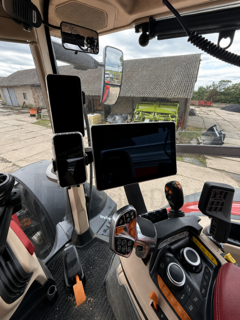 AFS Pro 700 Plus / IntelliView 12 CASE IH NEWHOLLAND Phone Mount