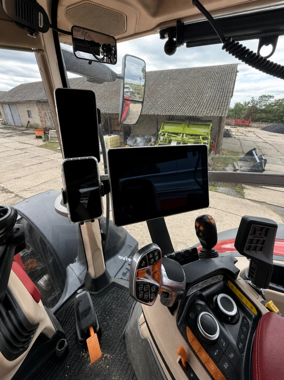 AFS Pro 700 Plus / IntelliView 12 CASE IH NEWHOLLAND Phone Mount
