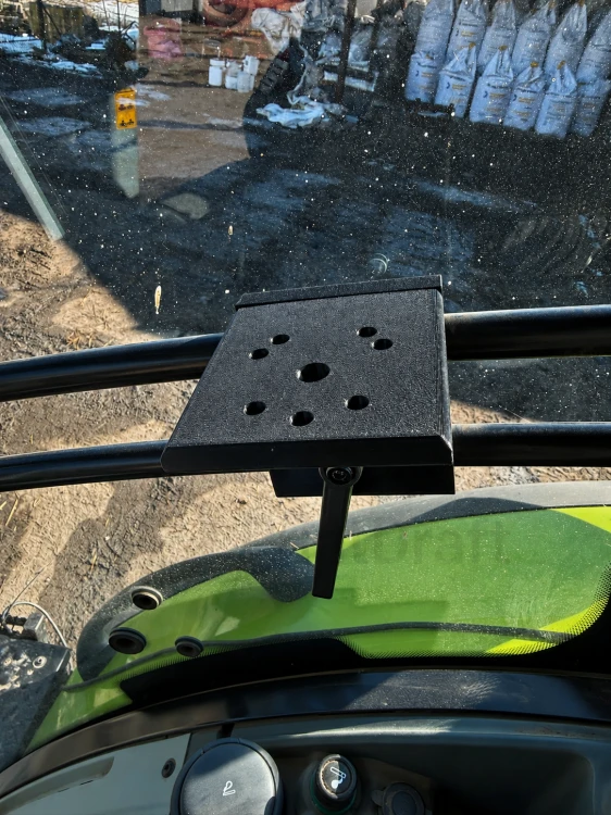 Claas Rail Bracket Mount 2