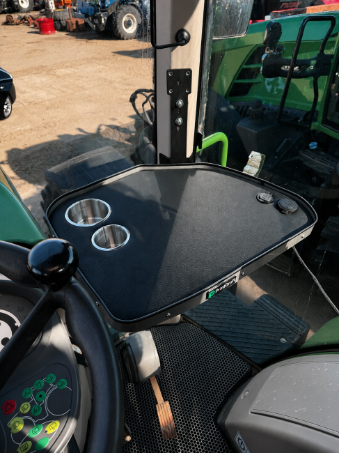 AgriShelf Fendt 700 6.png