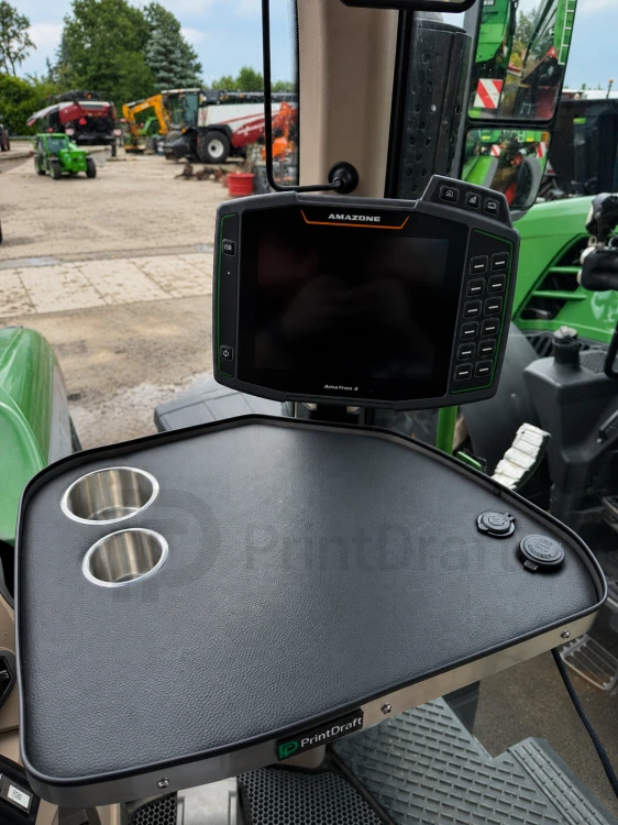AgriShelf Fendt 700 7.png