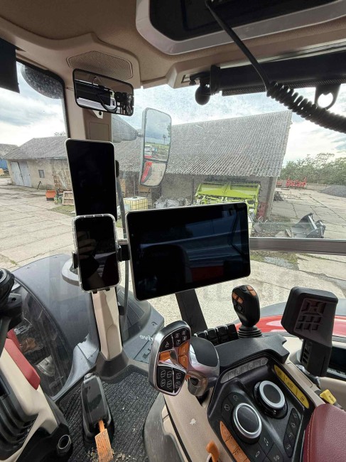 AFS Pro 1200 / Intelliview 4 plus Phone Mount Front