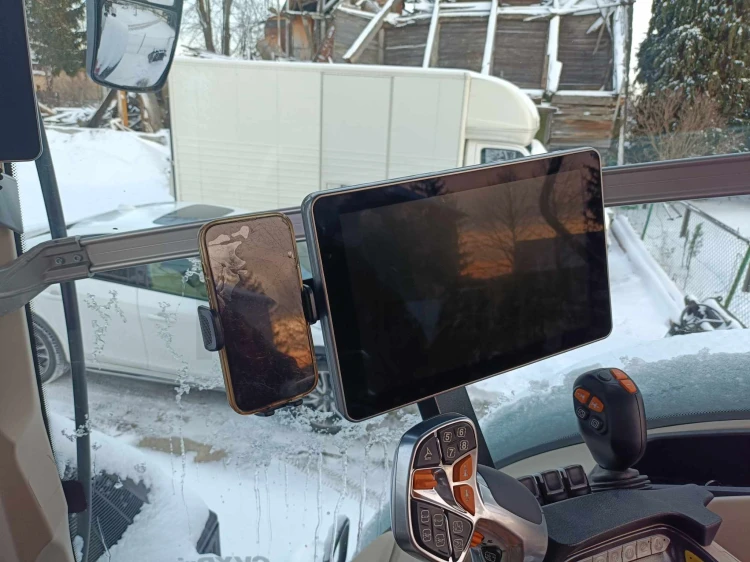 AFS Pro 1200 / Intelliview 4 plus Phone Mount Front 2