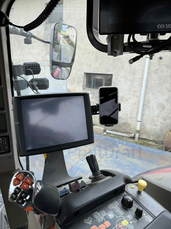 AFS Pro 700 / IntelliView IV Phone Mount Front