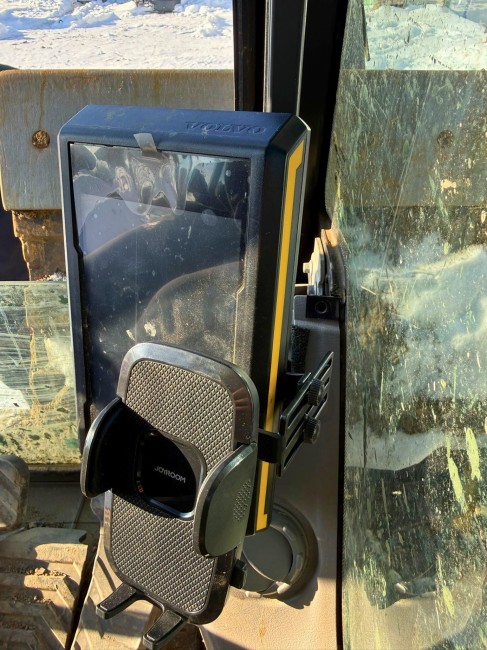 Volvo Phone Mount Front Right Side
