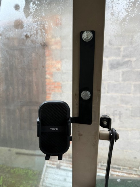 John Deere 5/6/7 Series Phone Mount Front