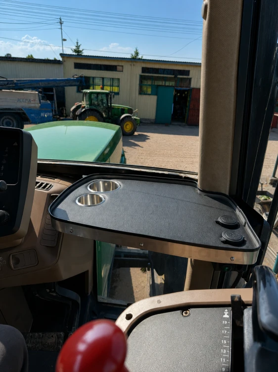 AgriShelf John Deere 7000 series 4